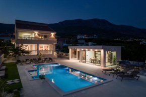 Villa Marisa with 51sqm pool, 5 bedrooms, gym